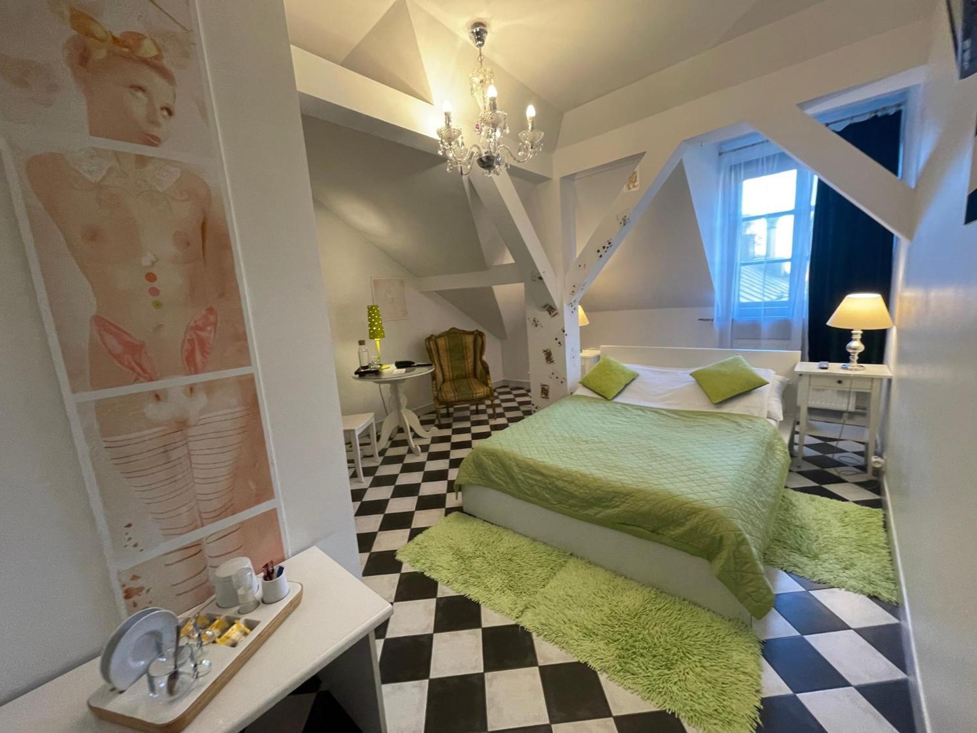 Castle Inn Warsaw Luaran gambar